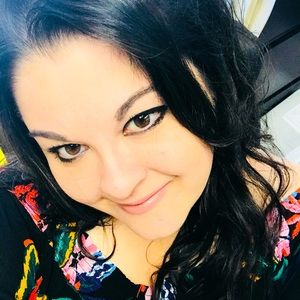 Meet your Posher, Katherine